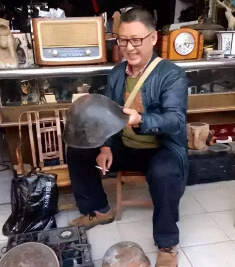 2026世界杯官网入口-放弃副市长跑去捡破烂,如今身无分文,却成了四川的骄傲